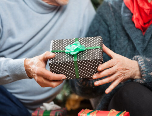 11 Practical and Unique Holiday Gift Ideas to Give Your Senior Loved One